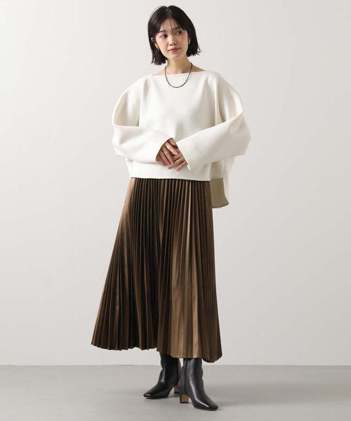 Acuta（アクータ）の「ダンボールスクエアネックカットソー（Tシャツ/カットソー・レディース・アイボリー/ネイビー・FREE）」の9枚目の写真