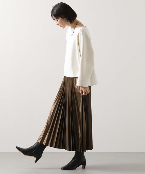 Acuta（アクータ）の「ダンボールスクエアネックカットソー（Tシャツ/カットソー・レディース・アイボリー/ネイビー・FREE）」の8枚目の写真