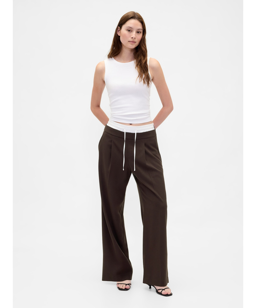 GAP(ギャップ)の「ミッドライズ ダブルウエストパンツ(その他パンツ・レディース・ブラック/ブラウン・XS/S/M/L/XXS)」の3枚目の写真