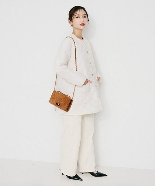 UNTITLED（アンタイトル）の「【 TRADITIONAL WEATHERWEAR 】アークリー Aライン ミドルコート（ノーカラーコート・レディース・アイボリー/ブラック・02）」の6枚目の写真