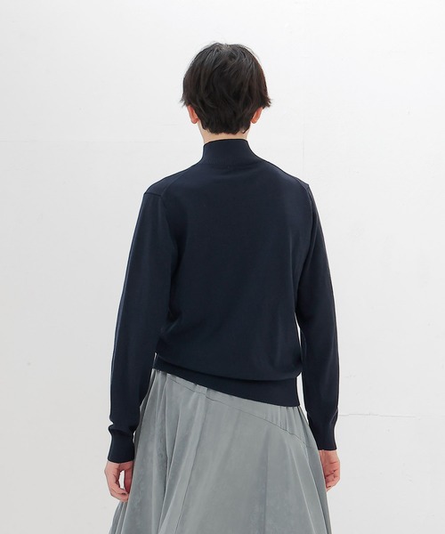 DRESSLAVE(ドレスレイブ)の「basolan wool V highneck pullover(バソランウールVハイネックプルオーバー)(ニット/セーター・レディース・ネイビー/イエロー・38)」の4枚目の写真