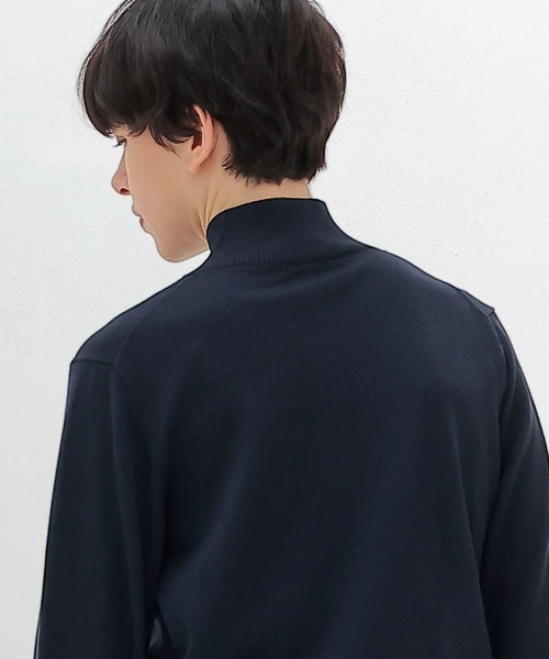 DRESSLAVE(ドレスレイブ)の「basolan wool V highneck pullover(バソランウールVハイネックプルオーバー)(ニット/セーター・レディース・ネイビー/イエロー・38)」の7枚目の写真