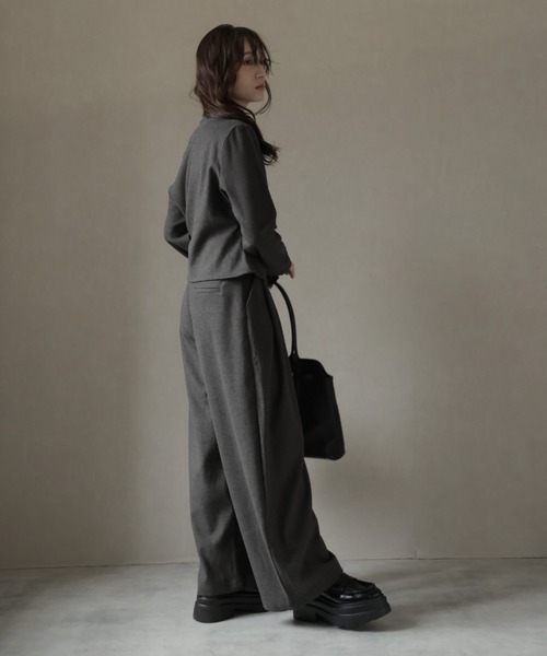 Ulysses（ユリシス）の「【3set】レースタンクレイヤードワンショルカットソー＆ワイドパンツ（セットアップ・レディース・ブラック/グレー・M/S）」の21枚目の写真