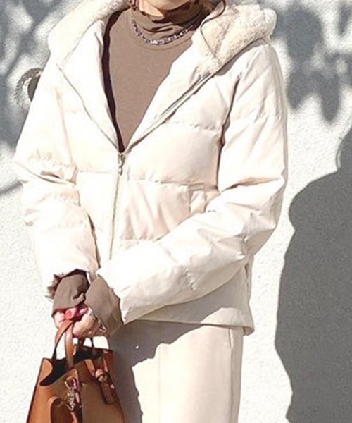 libelle more（リベル モア）の「フードフェイクファーダウンジャケット（ダウンジャケット/コート・レディース・モカ/ネイビー/アイボリー/ブラック/グレー・M/L）」の2枚目の写真