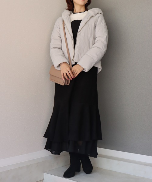 libelle more（リベル モア）の「フードフェイクファーダウンジャケット（ダウンジャケット/コート・レディース・モカ/ネイビー/アイボリー/ブラック/グレー・M/L）」の7枚目の写真