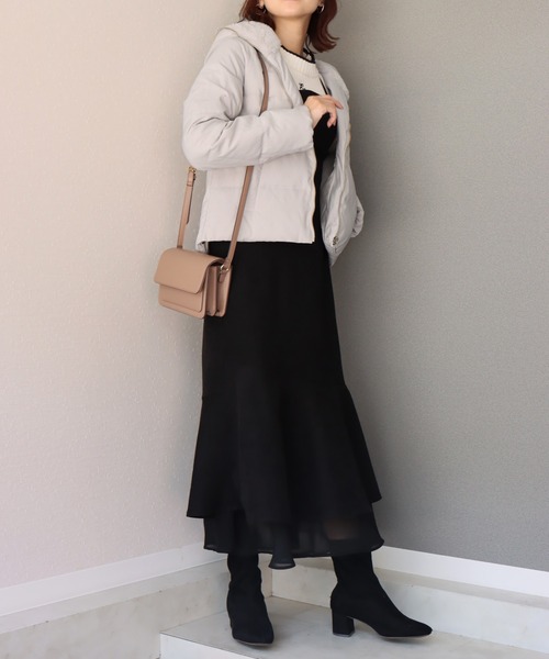 libelle more（リベル モア）の「フードフェイクファーダウンジャケット（ダウンジャケット/コート・レディース・モカ/ネイビー/アイボリー/ブラック/グレー・M/L）」の8枚目の写真