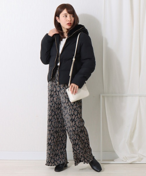 libelle more（リベル モア）の「フードフェイクファーダウンジャケット（ダウンジャケット/コート・レディース・モカ/ネイビー/アイボリー/ブラック/グレー・M/L）」の22枚目の写真