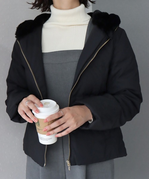 libelle more（リベル モア）の「フードフェイクファーダウンジャケット（ダウンジャケット/コート・レディース・モカ/ネイビー/アイボリー/ブラック/グレー・M/L）」の15枚目の写真