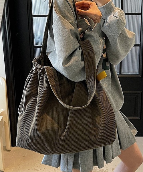 VIBGYOR(ヴィブジョー)の「Mignonjour/コーデュロイ巾着トートバッグ M2848(トートバッグ・レディース・ホワイト/ブラウン/レッド/ブラック/カーキ・FREE)」の11枚目の写真