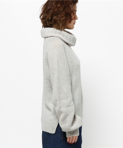 Kastane（カスタネ）の「オフタートルプルオーバー（ニット/セーター・レディース・サーモンピンク/グレー・FREE）」の4枚目の写真