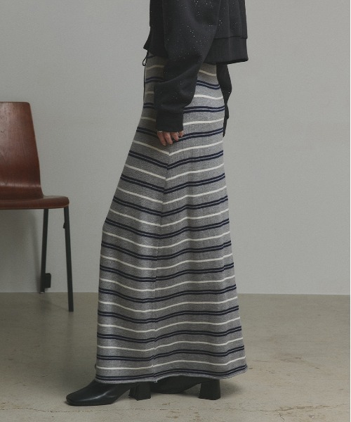 ad thie(アドティエ)の「マルチボーダー ニット ロングスカート(スカート・レディース・ブラウン/ライトグレー/チャコール・FREE)」の11枚目の写真