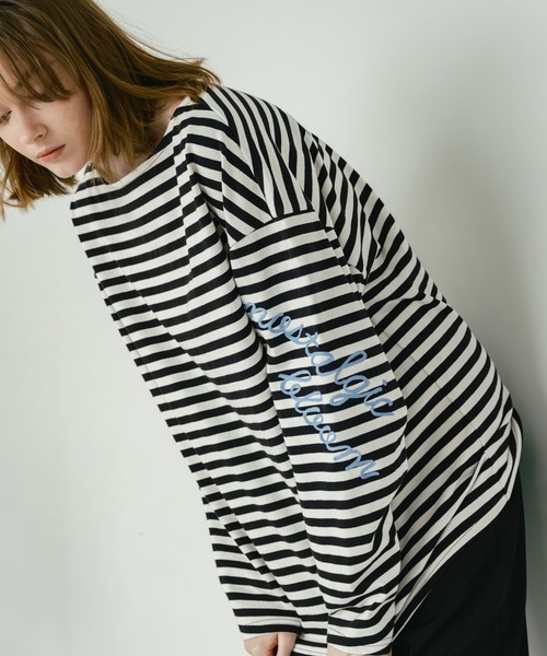 WHYTO.(ホワイト)の「「WHYTO. / ホワイト」ルーズストライプトップス(Tシャツ/カットソー・レディース・ホワイト×ネイビー/ピンク系/オフホワイト・38/36)」の9枚目の写真