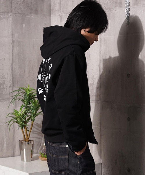 #MEMORY（メモリー）の「【MEMORY】ヘビーウェイト クロスラインストーン ダブルZIPパーカー / Cross Line Stone Double ZIP Hoodie（パーカー・メンズ・ブラック系1/ブラック系3/ブラック系2・S/M/L）」の11枚目の写真