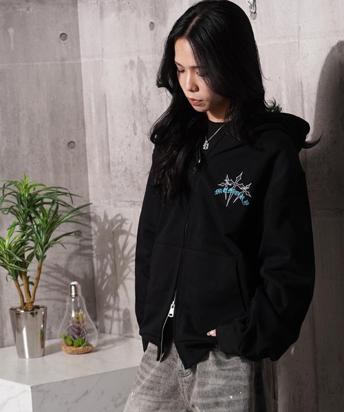 #MEMORY（メモリー）の「【MEMORY】ヘビーウェイト クロスラインストーン ダブルZIPパーカー / Cross Line Stone Double ZIP Hoodie（パーカー・メンズ・ブラック系1/ブラック系3/ブラック系2・S/M/L）」の17枚目の写真