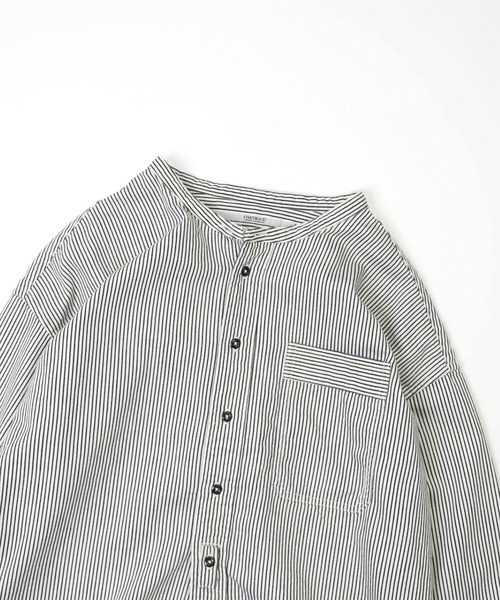 OMNIGOD（オムニゴッド）の「[OMNIGOD womens / オムニゴッド] ヒッコリー ワイドスタンドカラーシャツ（シャツ/ブラウス・レディース・ブルー系その他・FREE）」の11枚目の写真