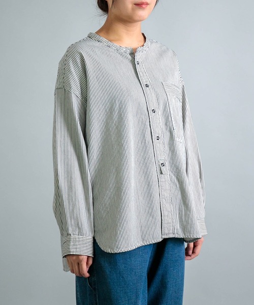 OMNIGOD（オムニゴッド）の「[OMNIGOD womens / オムニゴッド] ヒッコリー ワイドスタンドカラーシャツ（シャツ/ブラウス・レディース・ブルー系その他・FREE）」の17枚目の写真