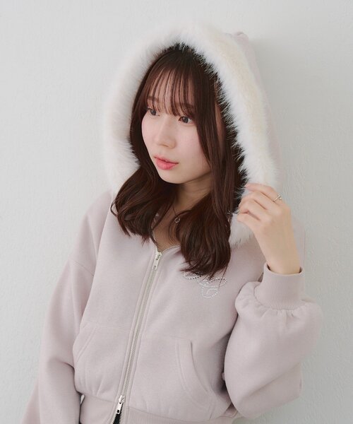 continuer de NICE CLAUP(コンティニューデナイスクラップ)の「【SETUP対応アイテム】ラメロゴ裏起毛ファーパーカー(パーカー・レディース・トップグレー/ブラック/アイボリー/ピンク/カモフラージュ・FREE)」の4枚目の写真