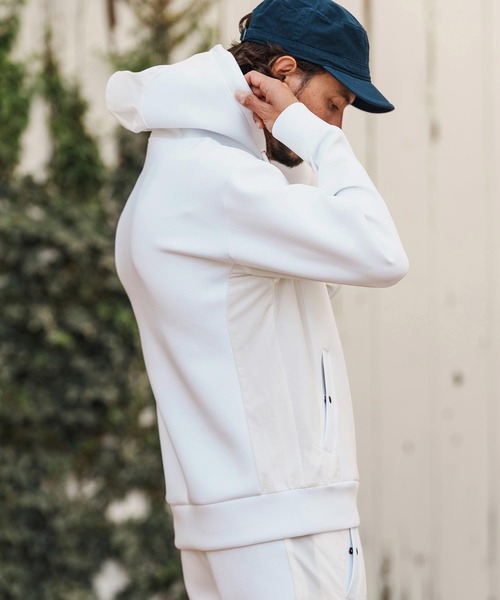 1minute 1second（ワンミニットワンセカンド）の「mpa4001-cursive embroidery cardboard knit nylon hoodie パーカー(1M26H040)（パーカー・メンズ・ブラック/ネイビー/ホワイト・S/M/L/XL）」の6枚目の写真
