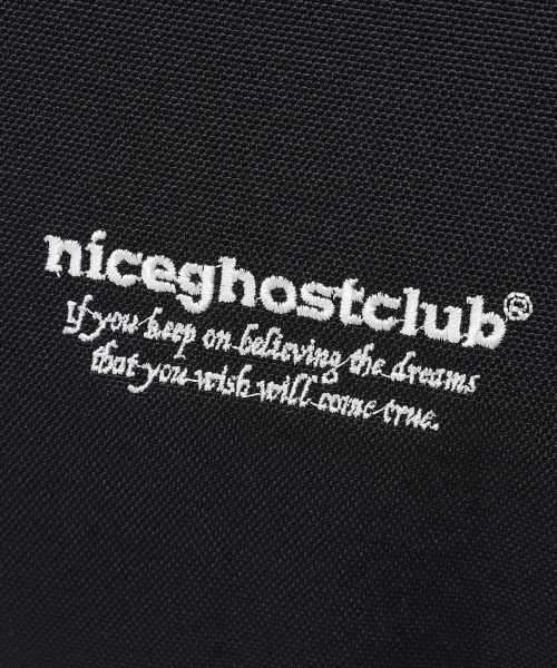 NICE GHOST CLUB(ナイスゴーストクラブ)の「NGC SPORTY SLING BAG_BLACK(NG2EFUAB43A)(メッセンジャーバッグ・レディース・ブラック・F)」の14枚目の写真