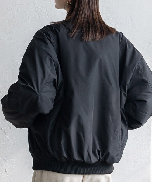 No Rule No Line（ノール－ルノーライン）の「中綿ダブルジップ