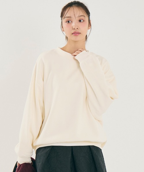 coca(coca)(コカ)の「裏起毛スウェット(スウェット・レディース・ブラック/グレイッシュベージュ/アイボリー/レッド・L/M/S)」の2枚目の写真