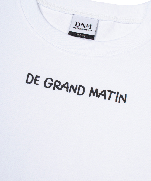 DE GRAND MATIN(ディグランドマーティン)の「FRONT LOGO TEE_WHITE(Tシャツ/カットソー・レディース・その他・LARGE)」の3枚目の写真