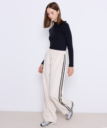 manavis7（マナビスセブン）の「Line Track Pants [Ivory]（スウェットパンツ）」