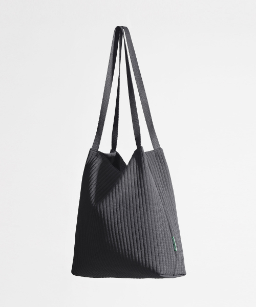 GREEN STUFF(グリーンスタッフ)の「boxy bag 53 - corduroy canvas black(エコバッグ/サブバッグ・レディース・その他・FREE)」の1枚目の写真