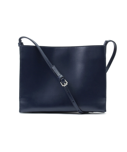 YAHKI(ヤーキ)の「UR YAHKI YH-26(ショルダーバッグ・レディース・ブラック/ライトピンク/キャメル/ネイビー/カーキ/ホワイト/ベージュ/ライトブルー・FREE)」の6枚目の写真