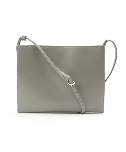 YAHKI(ヤーキ)の「UR YAHKI YH-26(ショルダーバッグ・レディース・ブラック/ライトピンク/キャメル/ネイビー/カーキ/ホワイト/ベージュ/ライトブルー・FREE)」の5枚目の写真