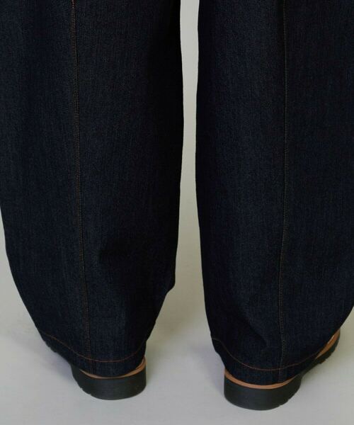 FRAPBOIS（フラボア）の「モーメントデニム デニムパンツ（その他パンツ・レディース・ネイビー/サックスブルー・0/1/2/3）」の11枚目の写真