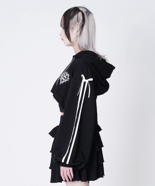 TRAVAS TOKYO(トラバス トウキョウ)の「『TRAVAS TOKYO/トラバス トーキョー』クロップドフーディーセットアップ(セットアップ・レディース・ブラック×ホワイト/ブラック×ピンク・FREE)」の13枚目の写真