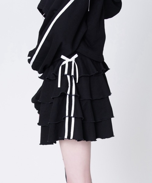 TRAVAS TOKYO(トラバス トウキョウ)の「『TRAVAS TOKYO/トラバス トーキョー』クロップドフーディーセットアップ(セットアップ・レディース・ブラック×ホワイト/ブラック×ピンク・FREE)」の16枚目の写真