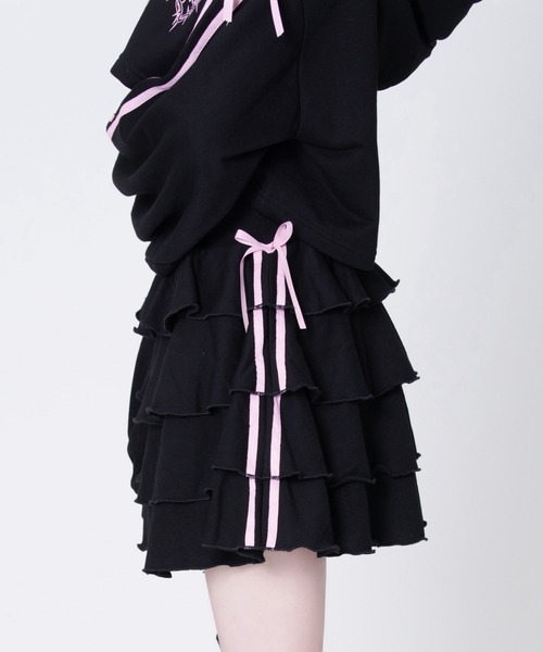 TRAVAS TOKYO(トラバス トウキョウ)の「『TRAVAS TOKYO/トラバス トーキョー』クロップドフーディーセットアップ(セットアップ・レディース・ブラック×ホワイト/ブラック×ピンク・FREE)」の22枚目の写真