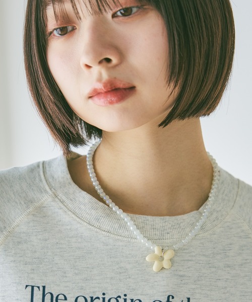 PAGEBOY(ページボーイ)の「フラワービーズネックレス(ネックレス・レディース・オフホワイト/ブラック・FREE)」の14枚目の写真