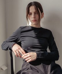 ベーシックセミクロップラウンドTシャツ_ブラック
