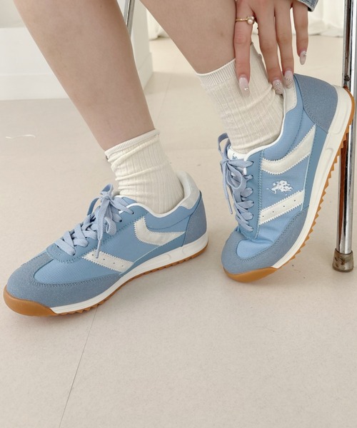 U.S. POLO ASSN.(ユーエスポロアッスン)の「【U.S. POLO ASSN.】クラシック ローカット 配色 レトロ風 スニーカー(スニーカー・レディース・ブラック×ホワイト/ホワイト×ネイビー/ホワイト×ブルー/グリーン系その他・22.5/23/23.5/24/24.5)」の2枚目の写真