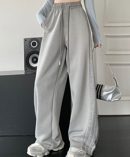 SallyLunn(サリーラン)の「サイドラインスウェットパンツ(スウェットパンツ・レディース・ピンク/グレー・MEDIUM/LARGE)」の1枚目の写真
