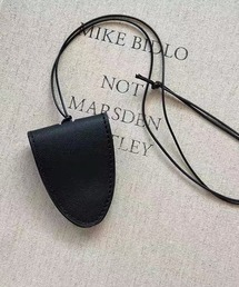 Revo.（レボ）の「【8色展開】カラフル 合皮レザー マグネット サングラス メガネホルダー ロング チャーム ネックレス（チャーム）」