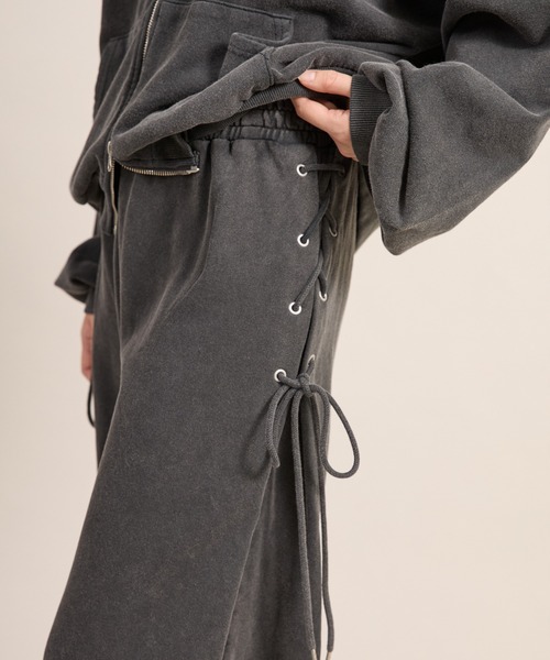 apres jour mignon（アプレジュールミニョン）の「サイドレースアップスウェットパンツ（その他パンツ・レディース・ネイビー/杢グレー/ブラック・LARGE/SMALL/MEDIUM）」の6枚目の写真