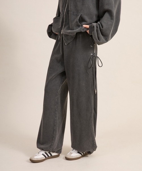 apres jour mignon（アプレジュールミニョン）の「サイドレースアップスウェットパンツ（その他パンツ・レディース・ネイビー/杢グレー/ブラック・LARGE/SMALL/MEDIUM）」の8枚目の写真