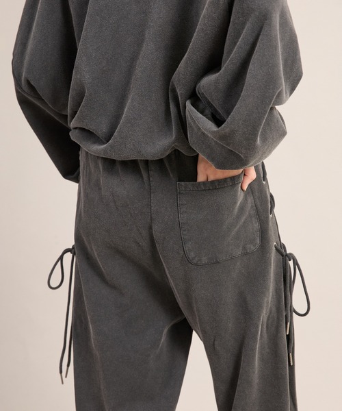 apres jour mignon（アプレジュールミニョン）の「サイドレースアップスウェットパンツ（その他パンツ・レディース・ネイビー/杢グレー/ブラック・LARGE/SMALL/MEDIUM）」の13枚目の写真