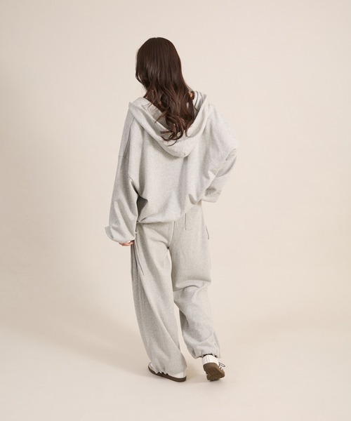 apres jour mignon（アプレジュールミニョン）の「【セットアップ着用可能】サイドレースアップスウェットパンツ（スウェットパンツ・レディース・ブラック/杢グレー/ネイビー・MEDIUM/LARGE/SMALL）」の7枚目の写真