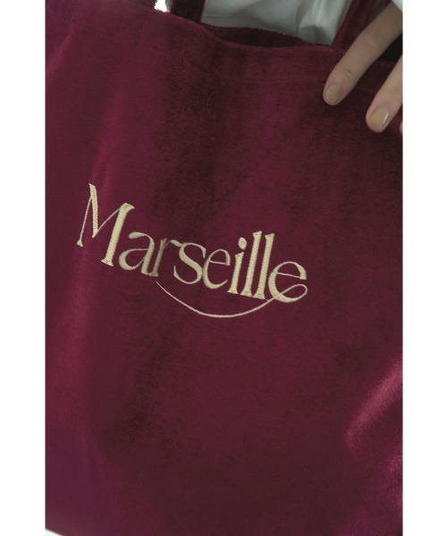 marjour（マージュール）の「VELOUR LOGO TOTE BAG（トートバッグ・レディース・ブラウン/ボルドー・FREE）」の10枚目の写真