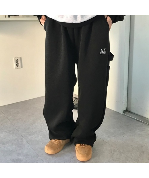 MUCENT（ムセント）の「ハンマーサイドポケットカーペンタースウェットパンツ (3カラー)（スウェットパンツ・レディース・チャコールグレー/ブラック/グレー/チャコール/ブラック系/グレー系・FREE/1）」の2枚目の写真