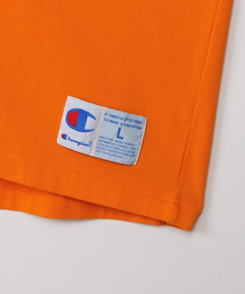 Champion（チャンピオン）の「【Champion/チャンピオン】メンズ アクションスタイル フットボールTシャツ（Tシャツ/カットソー・メンズ・オレンジ系その他2/ホワイト/グレー/ブラック・MEDIUM/X-LARGE/LARGE）」の9枚目の写真