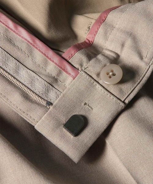 Paul Smith(ポールスミス)の「ライトメランジ ワンタック テーパード トラウザーズ / 163105 056Z(スラックス・メンズ・ブラウン/グレー/ブルー・LARGE/MEDIUM/SMALL/X-LARGE/XX-LARGE)」の15枚目の写真