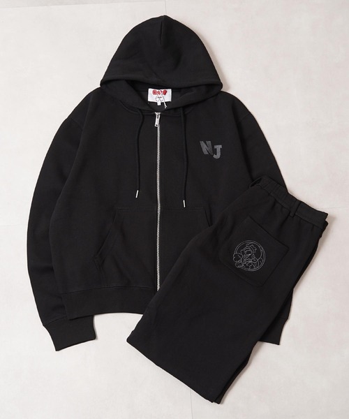 1111clothing(ワンフォークロージング)の「NEW JACK 刺繍 バレルスウェットパンツ / NEW JACK Embroidered Barrel Sweatpants(スウェットパンツ・メンズ・ブラック/グレイッシュベージュ・M/L)」の6枚目の写真