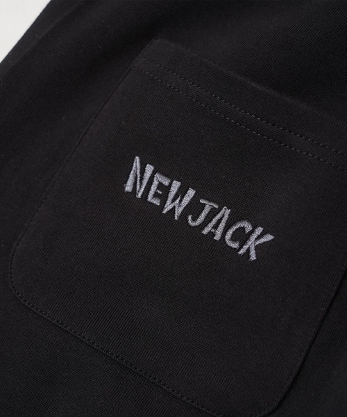 1111clothing(ワンフォークロージング)の「NEW JACK 刺繍 バレルスウェットパンツ / NEW JACK Embroidered Barrel Sweatpants(スウェットパンツ・メンズ・ブラック/グレイッシュベージュ・M/L)」の20枚目の写真