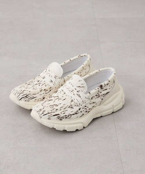 ear PAPILLONNER(イアパピヨネ)の「ボリュームローファー【SUM1 STYLE】(ローファー・レディース・ブラック/ホワイト・MEDIUM/LARGE/SMALL)」の1枚目の写真